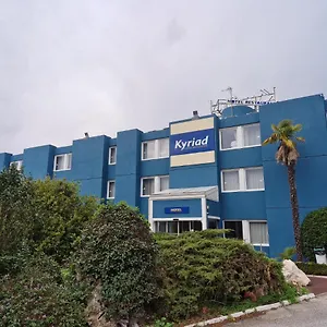 Kyriad Toulon Est Hyeres La Garde Hotel