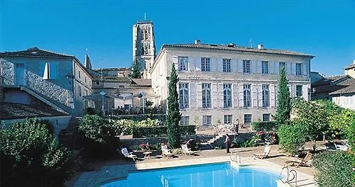 Hotel De Bastard contacts